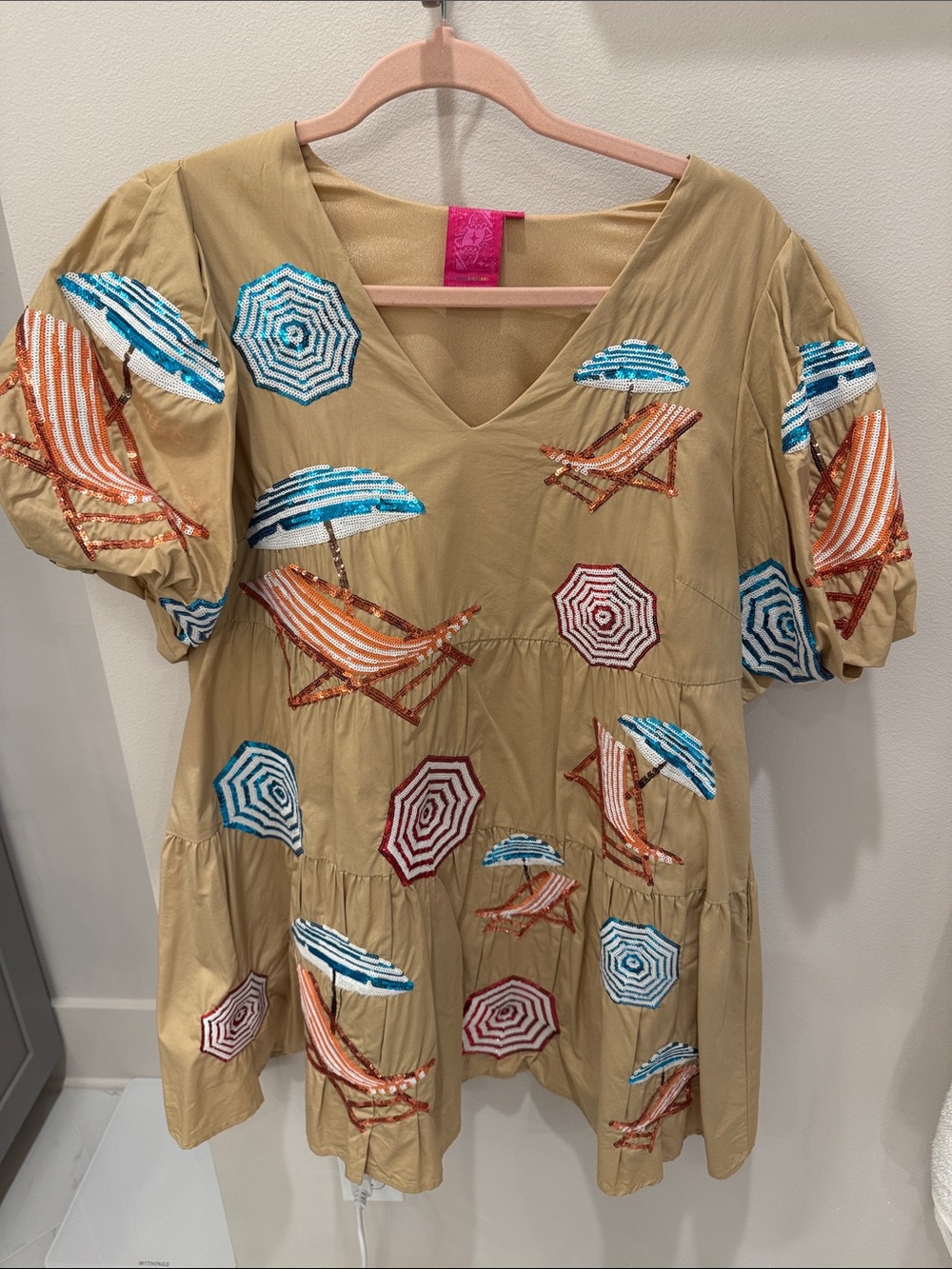 QUEEN OF SPARKLES Tan Beach Umbrella & Chair Embroidered Tunic